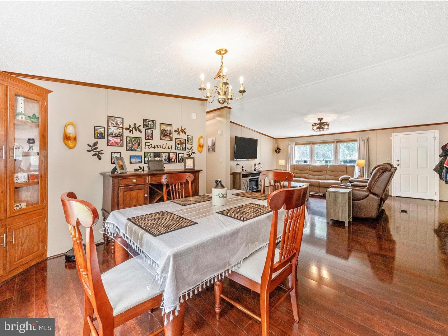 11905 Heather Drive photo 10