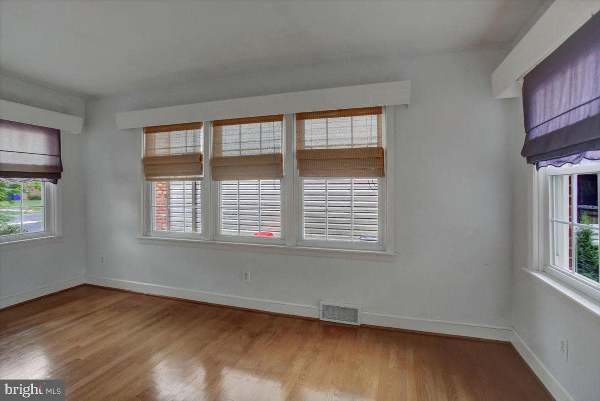 1319 The Terrace photo 19