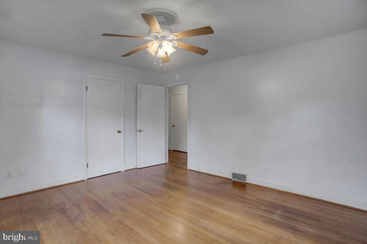 1319 The Terrace photo 27