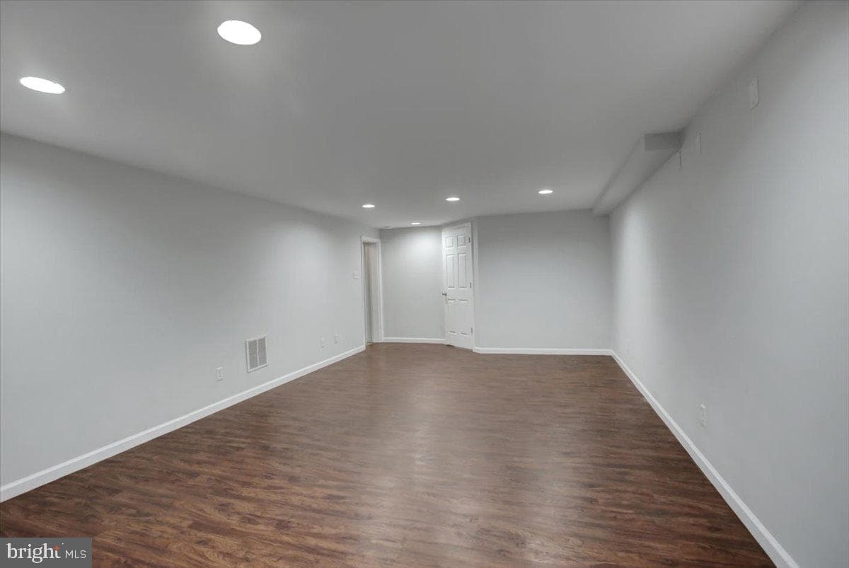 1319 The Terrace photo 29