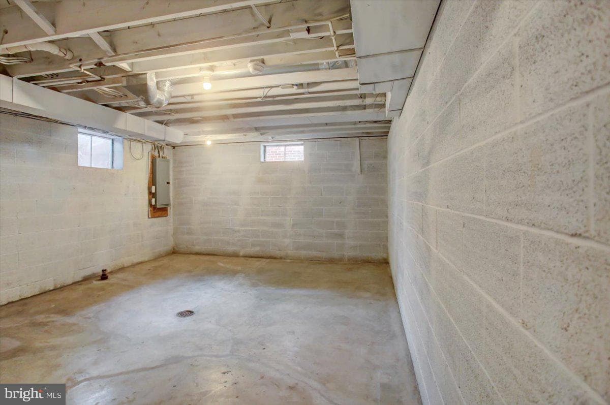 1319 The Terrace photo 37