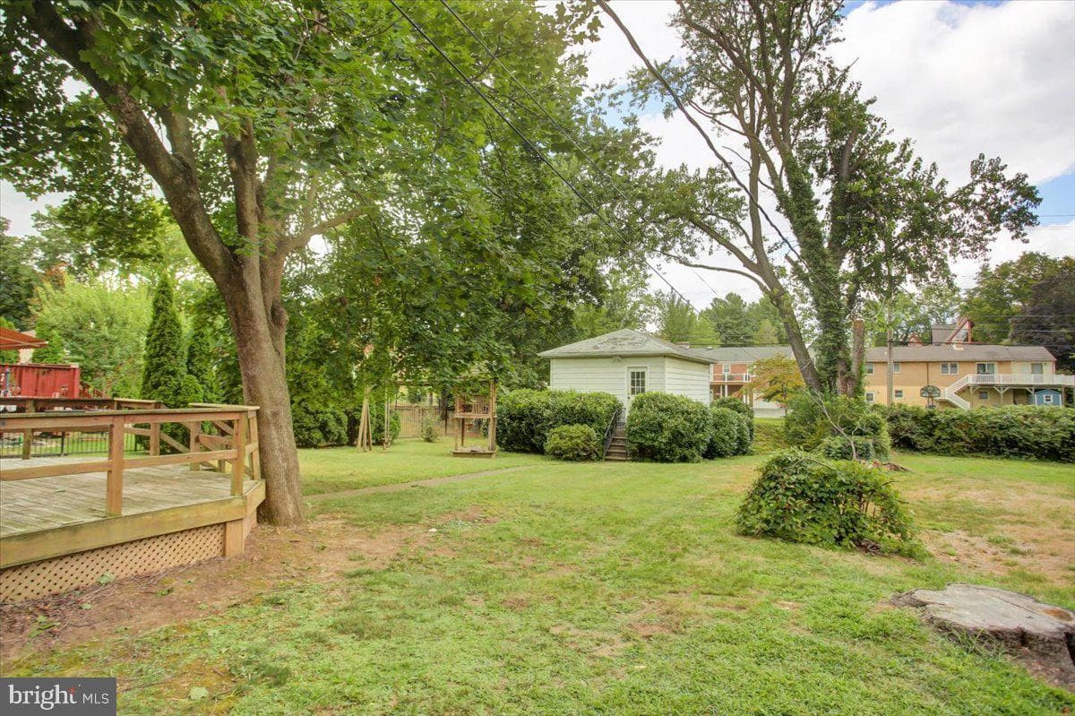 1319 The Terrace photo 41
