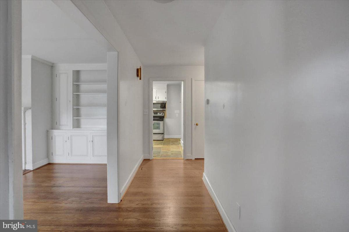 1319 The Terrace photo 6