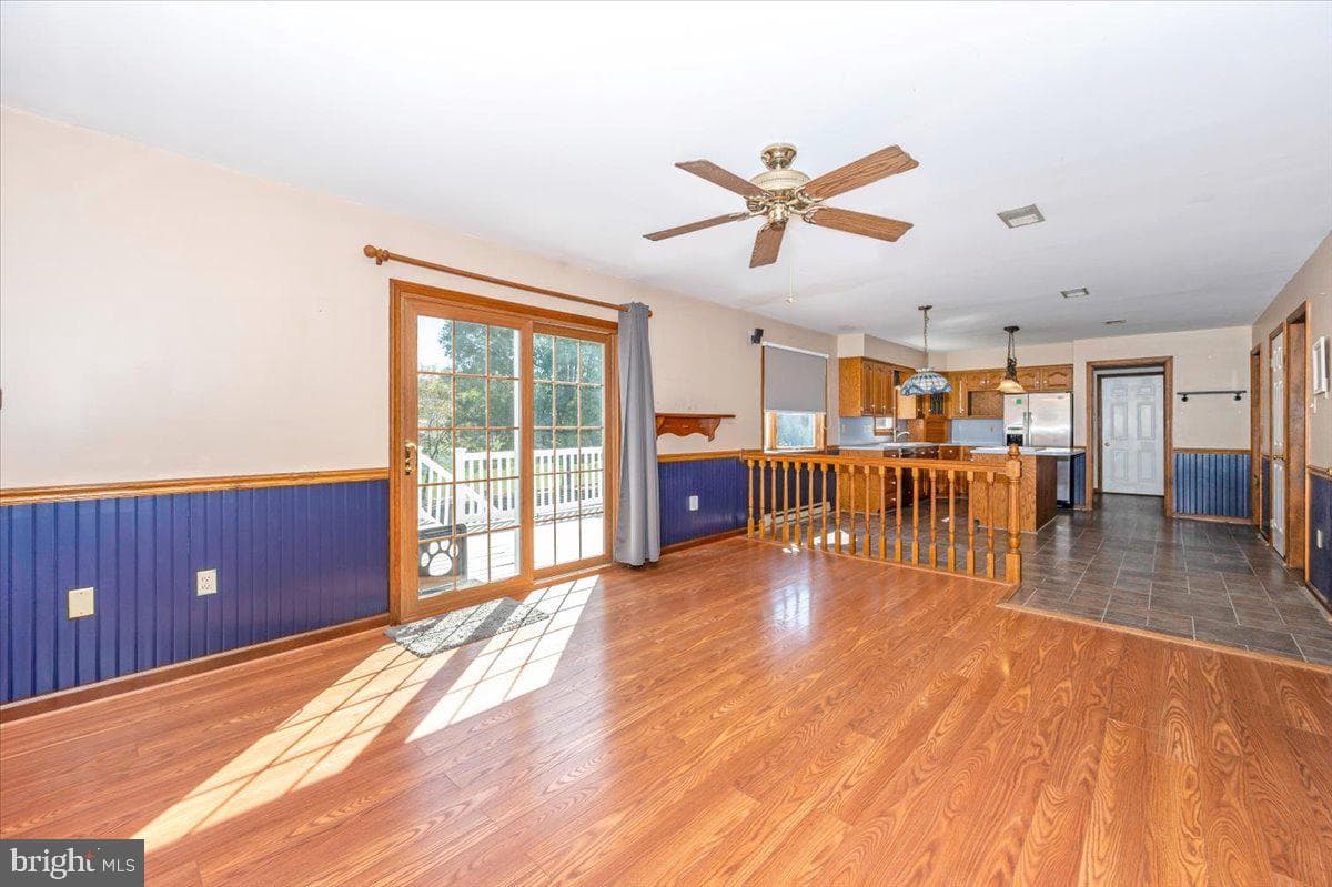 4 Shifflett Place photo 14