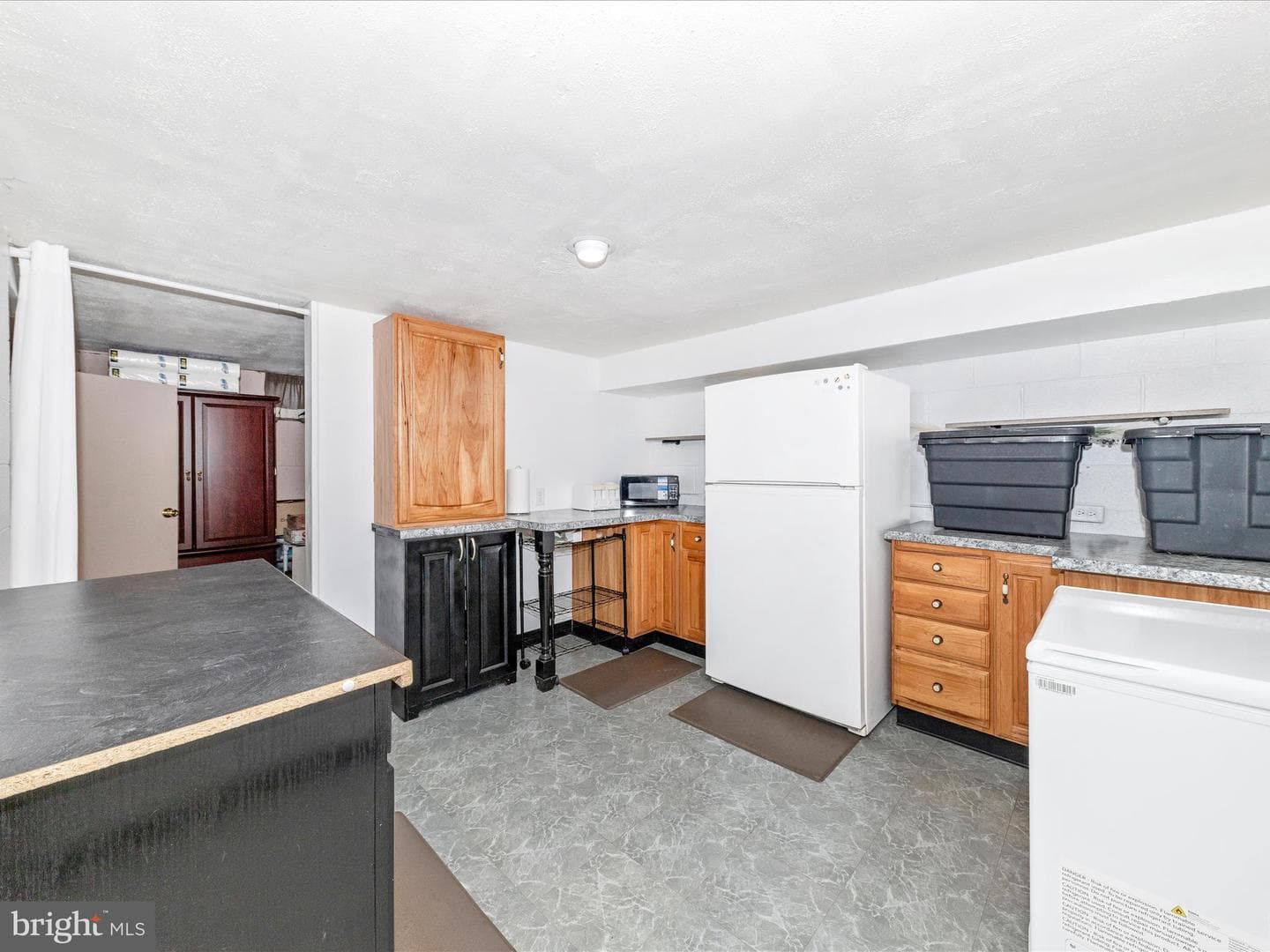 17216 Amber Drive photo 36