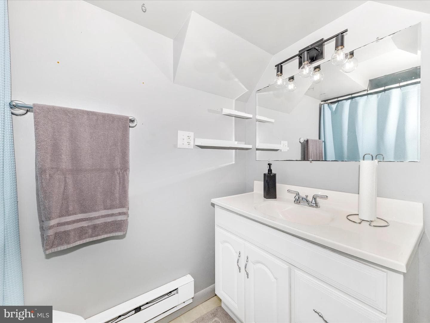 17216 Amber Drive photo 38