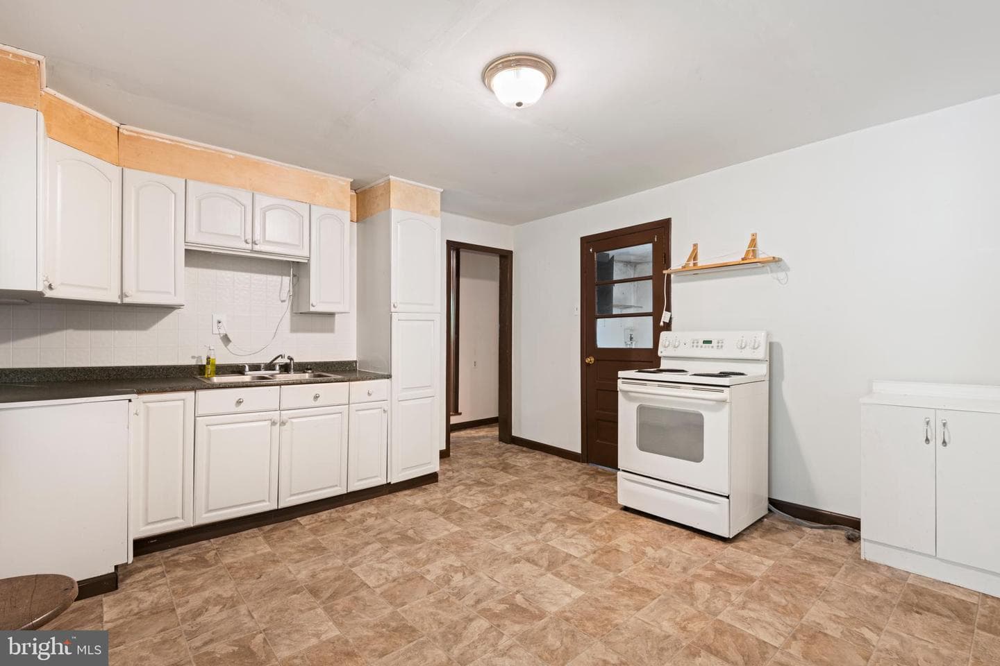 12528 Seavolt Road photo 2