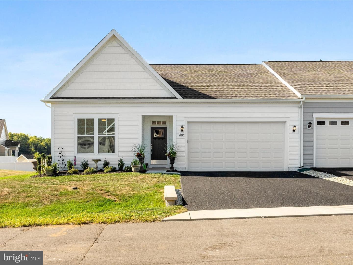 19609 Lavender Lane photo 2