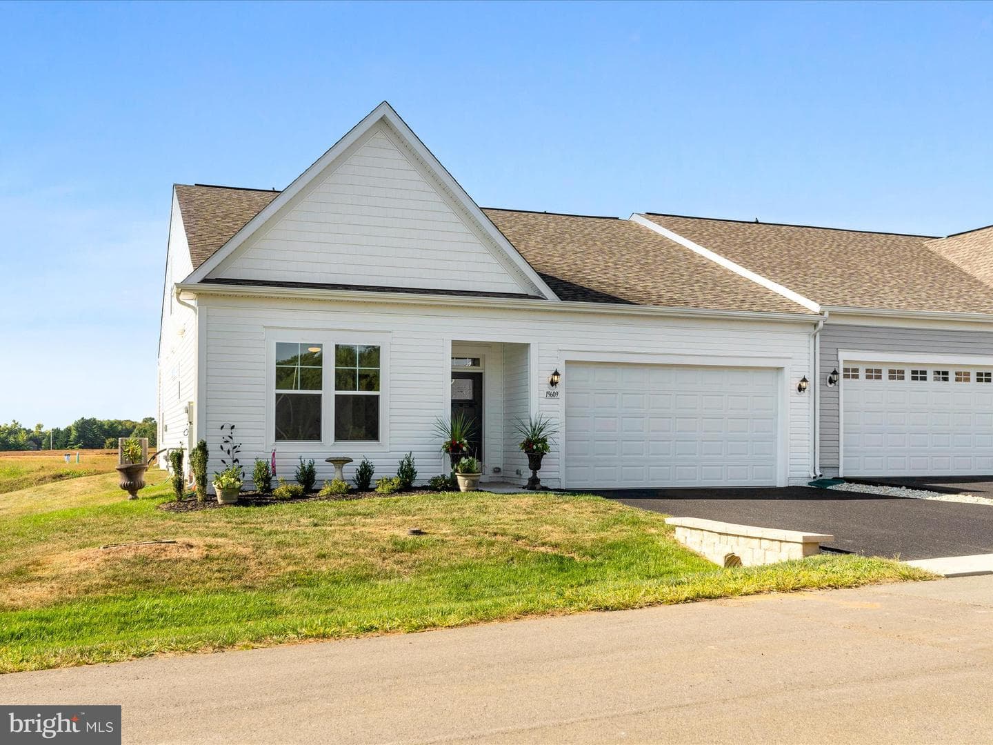 19609 Lavender Lane photo 4