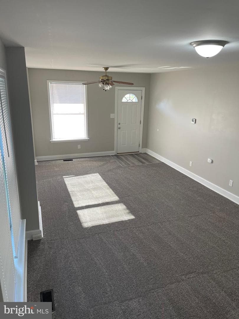 311 Ridge Avenue photo 18