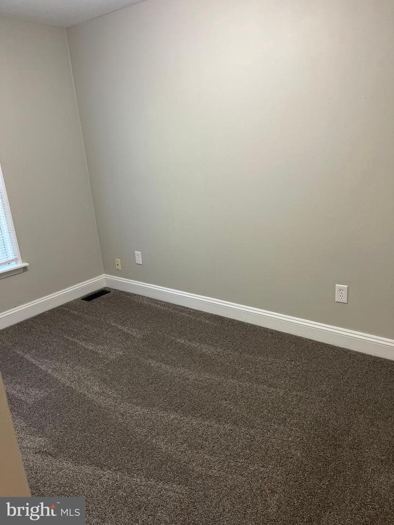 311 Ridge Avenue photo 22
