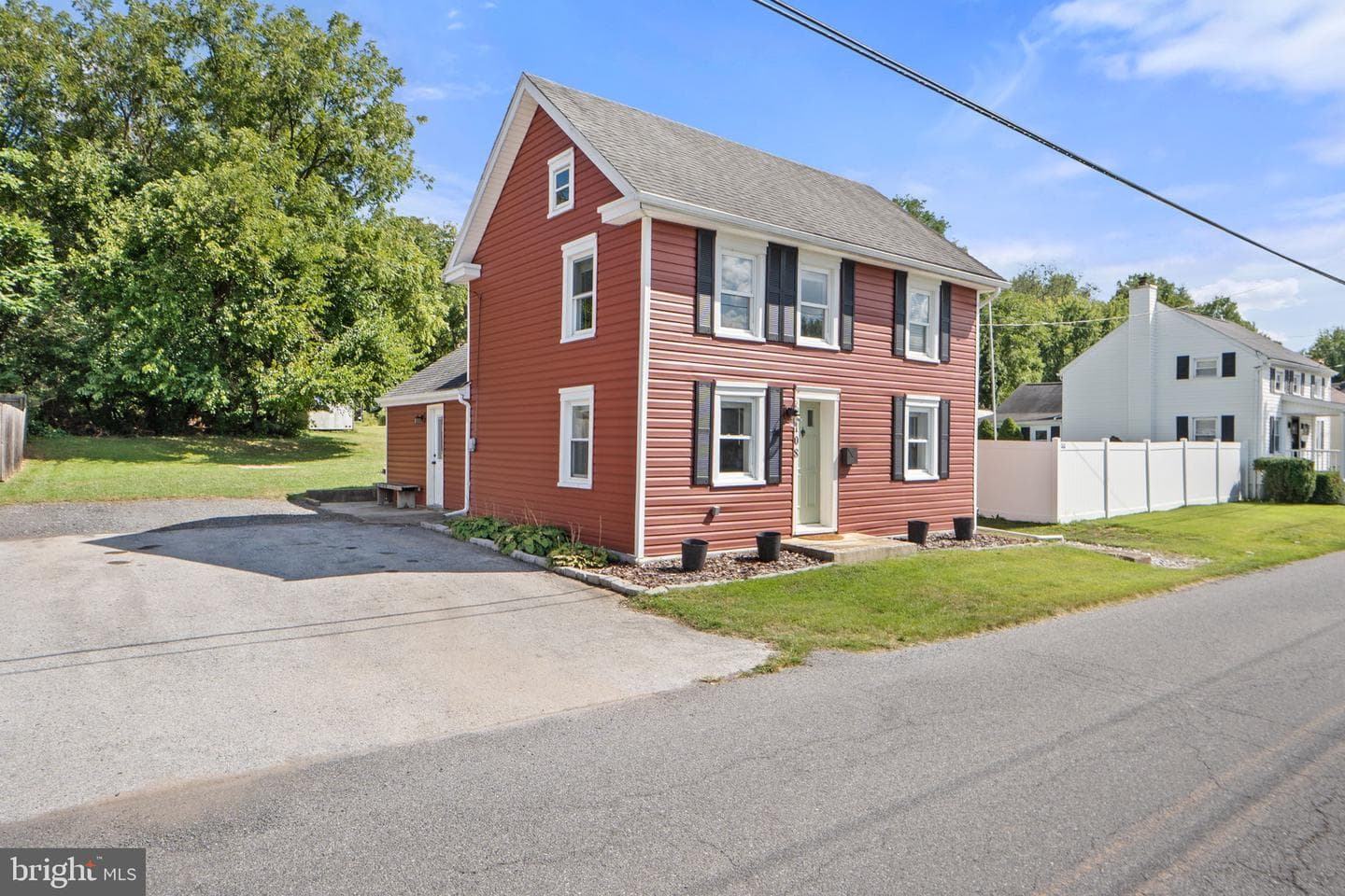 108 Saint Paul Street photo 2