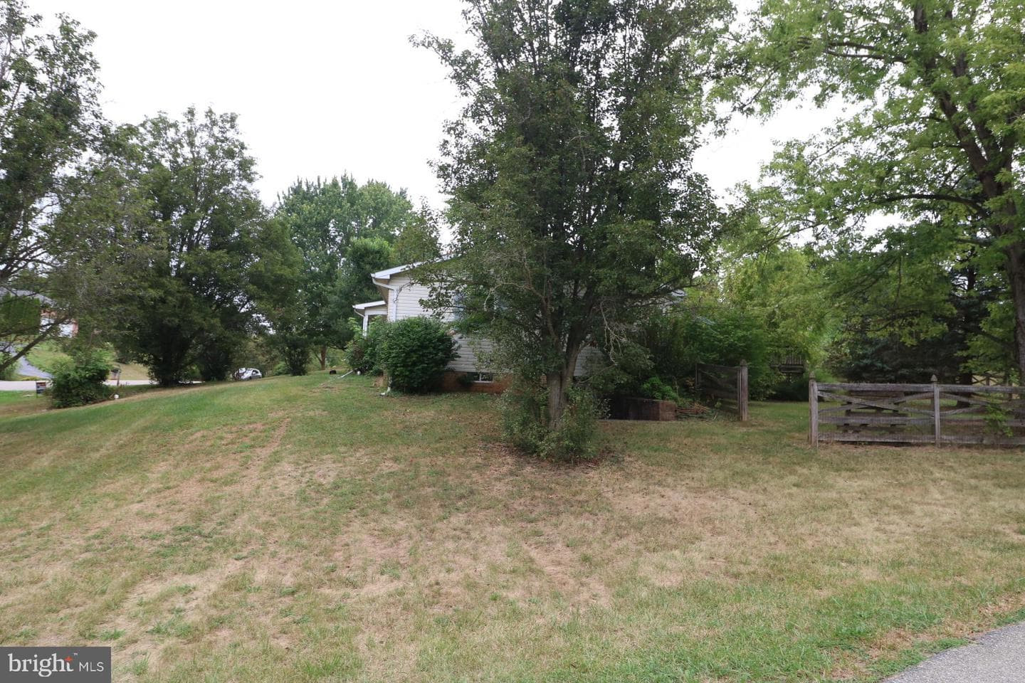 6 Mallard Lane photo 8