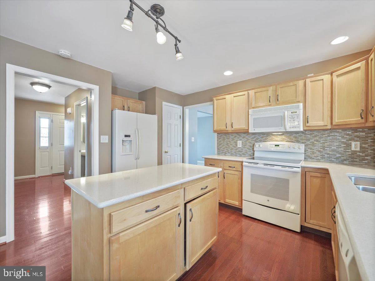 11015 Donelson Drive photo 19