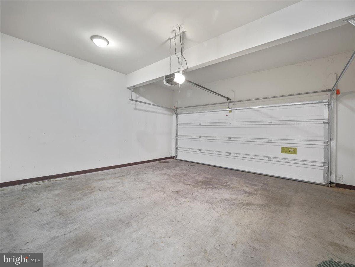 11015 Donelson Drive photo 24