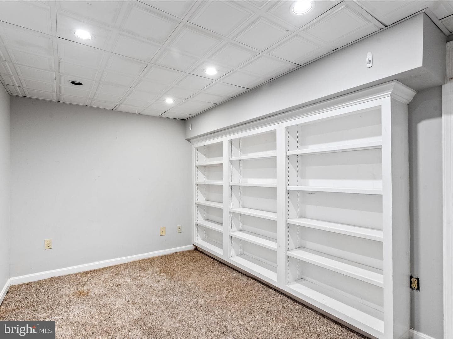 1205 Hamilton Boulevard photo 35