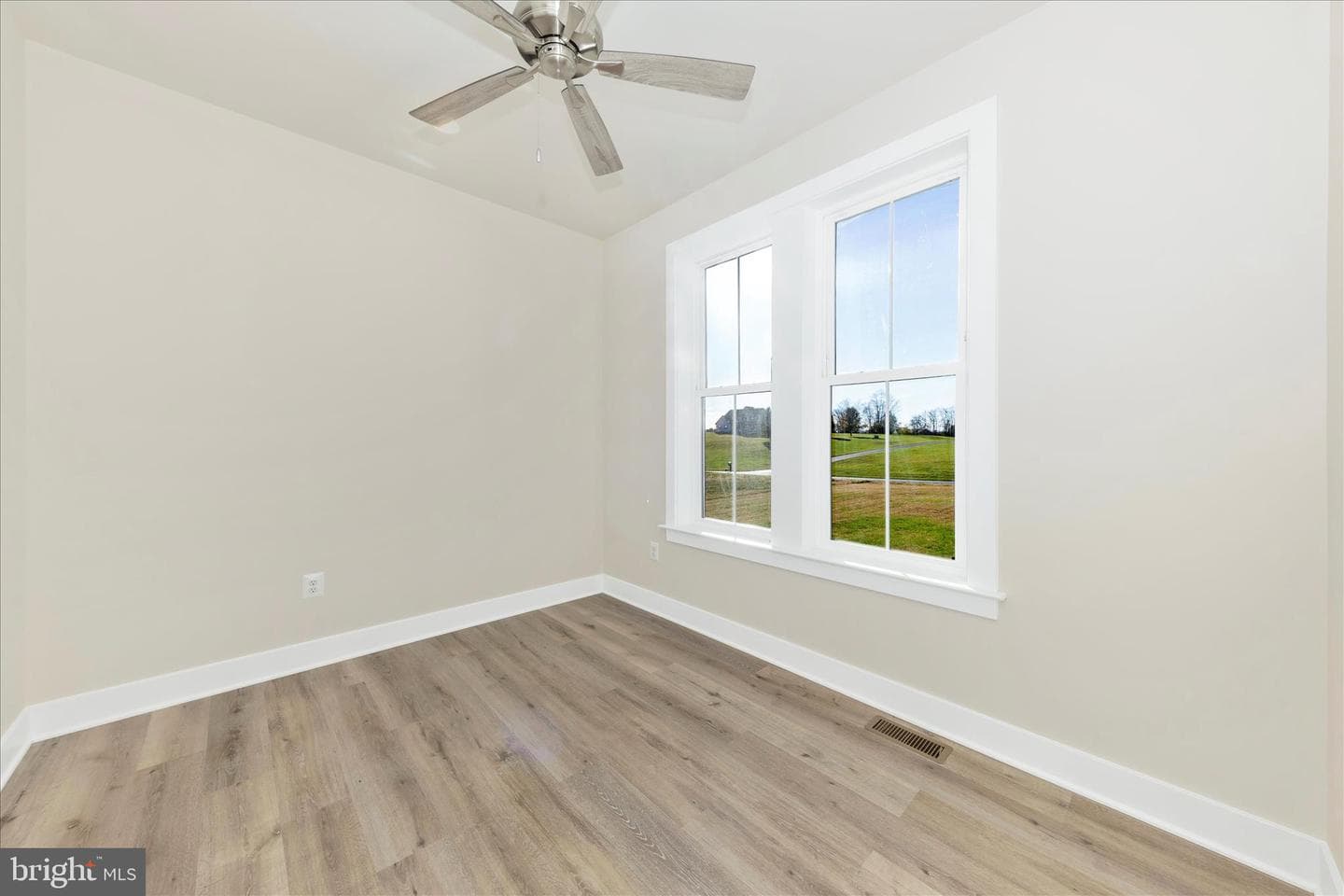 11737 Ashton Road photo 31