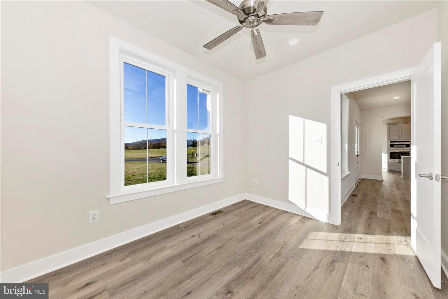 11737 Ashton Road photo 32