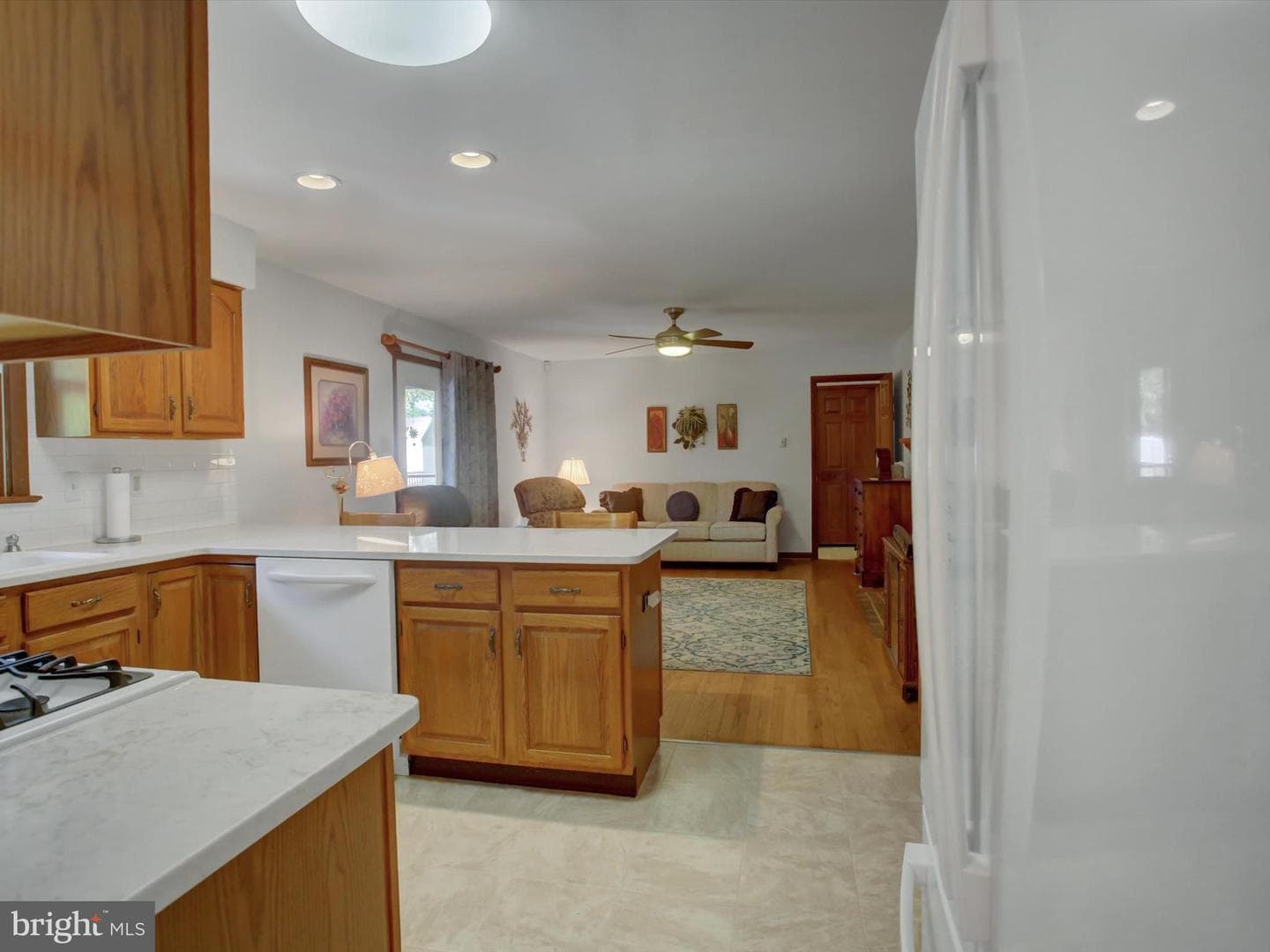 1 Dartmouth Drive photo 12