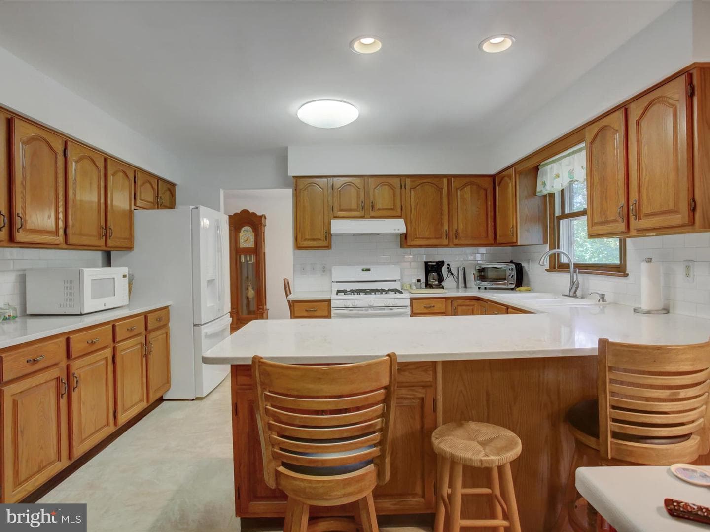 1 Dartmouth Drive photo 14