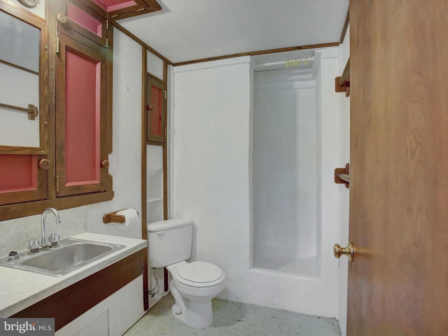 1 Dartmouth Drive photo 31