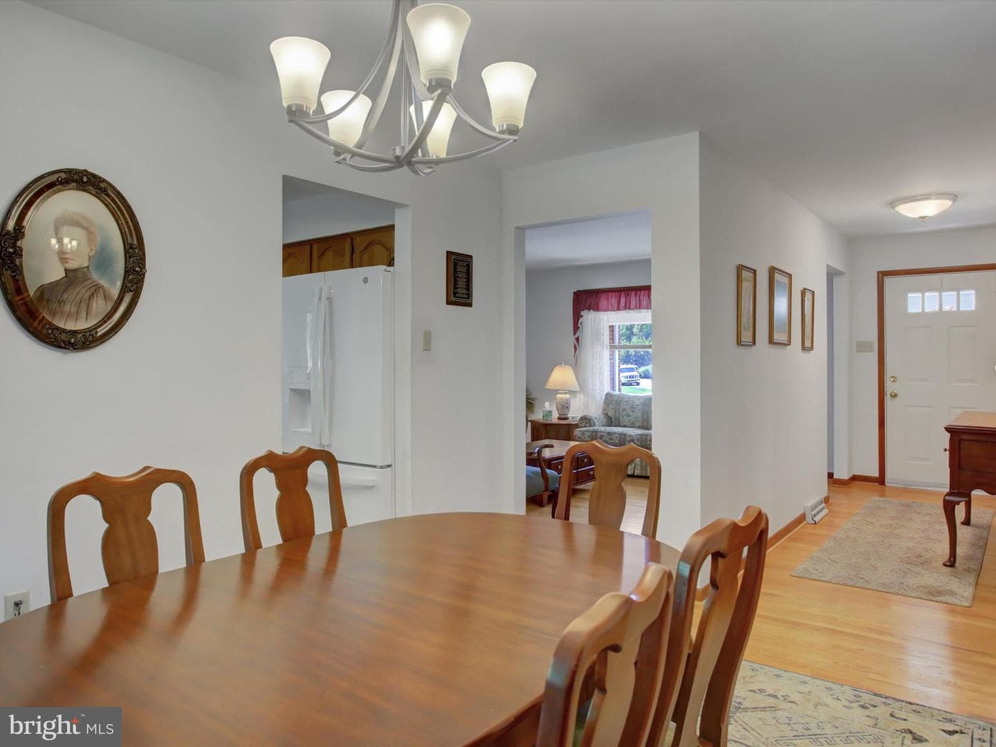1 Dartmouth Drive photo 9