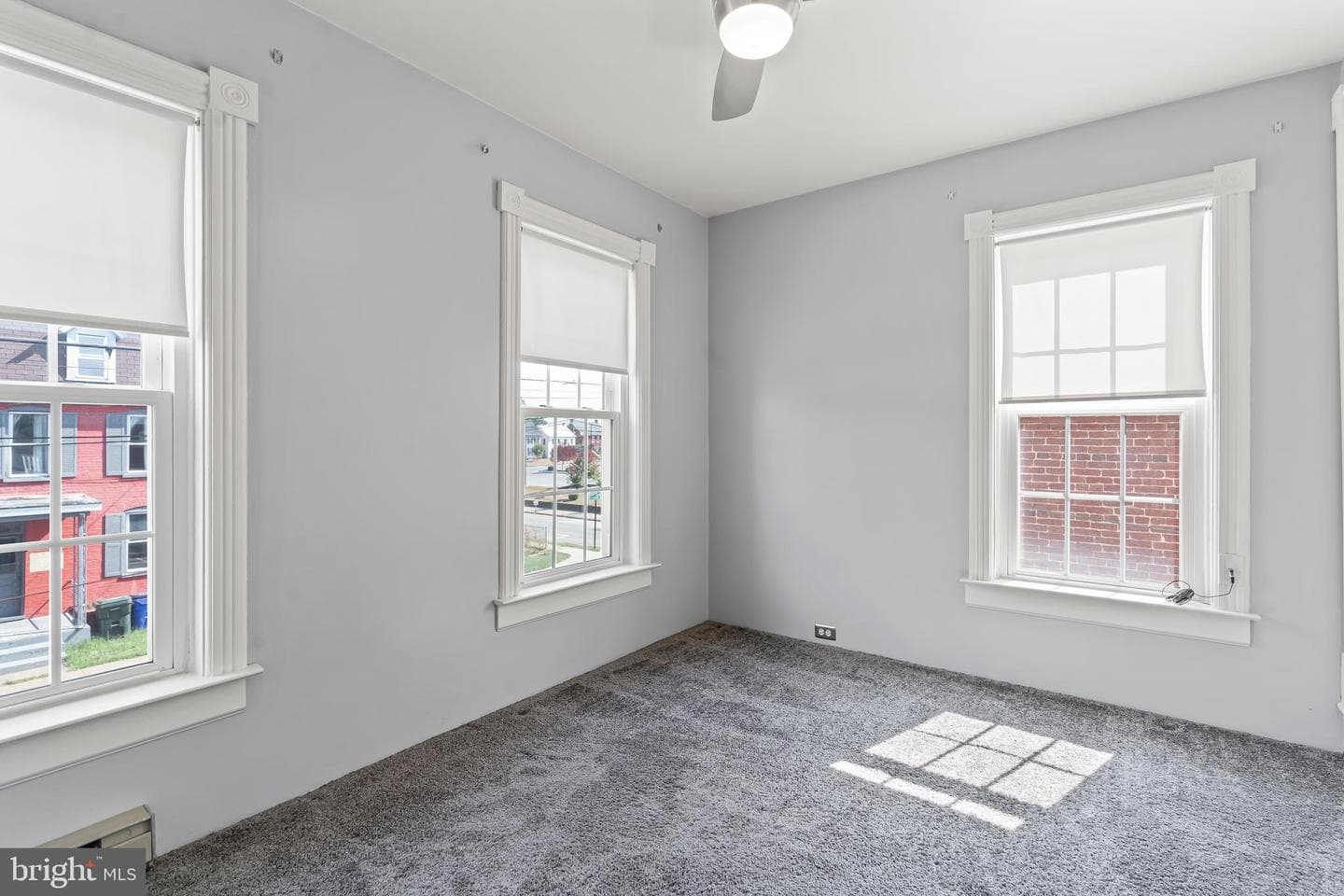 807 Washington Avenue photo 29