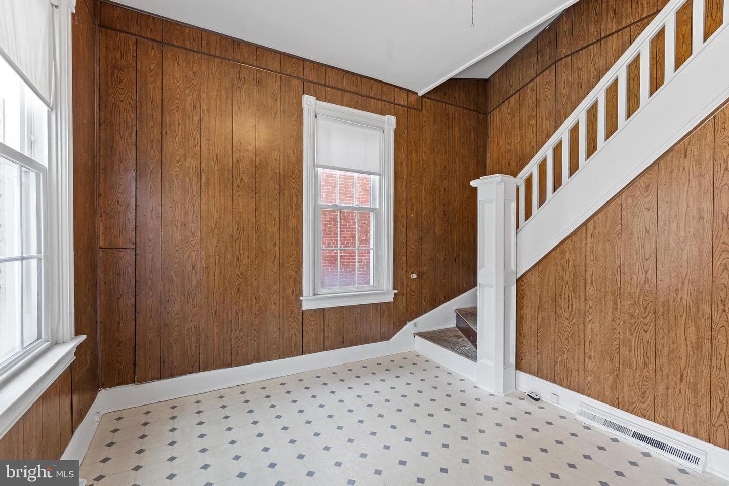 807 Washington Avenue photo 6
