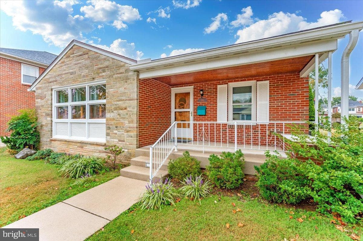 228 Bryan Place photo 72