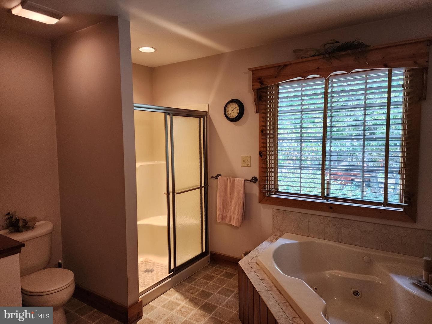 14847 White Oak Ridge photo 16