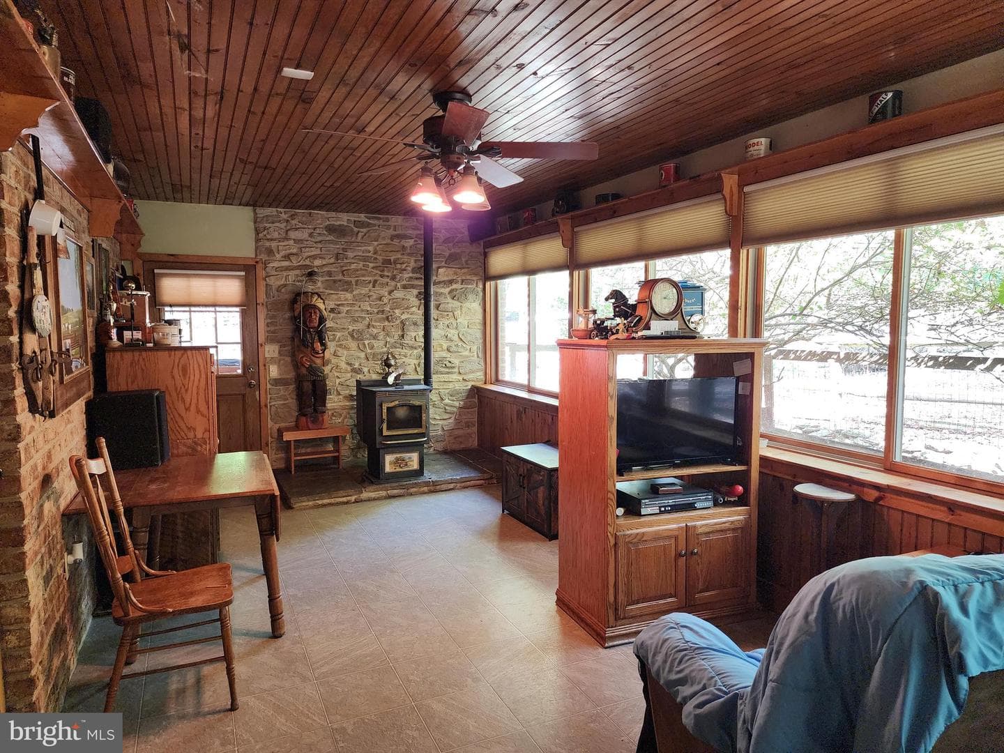 14847 White Oak Ridge photo 24