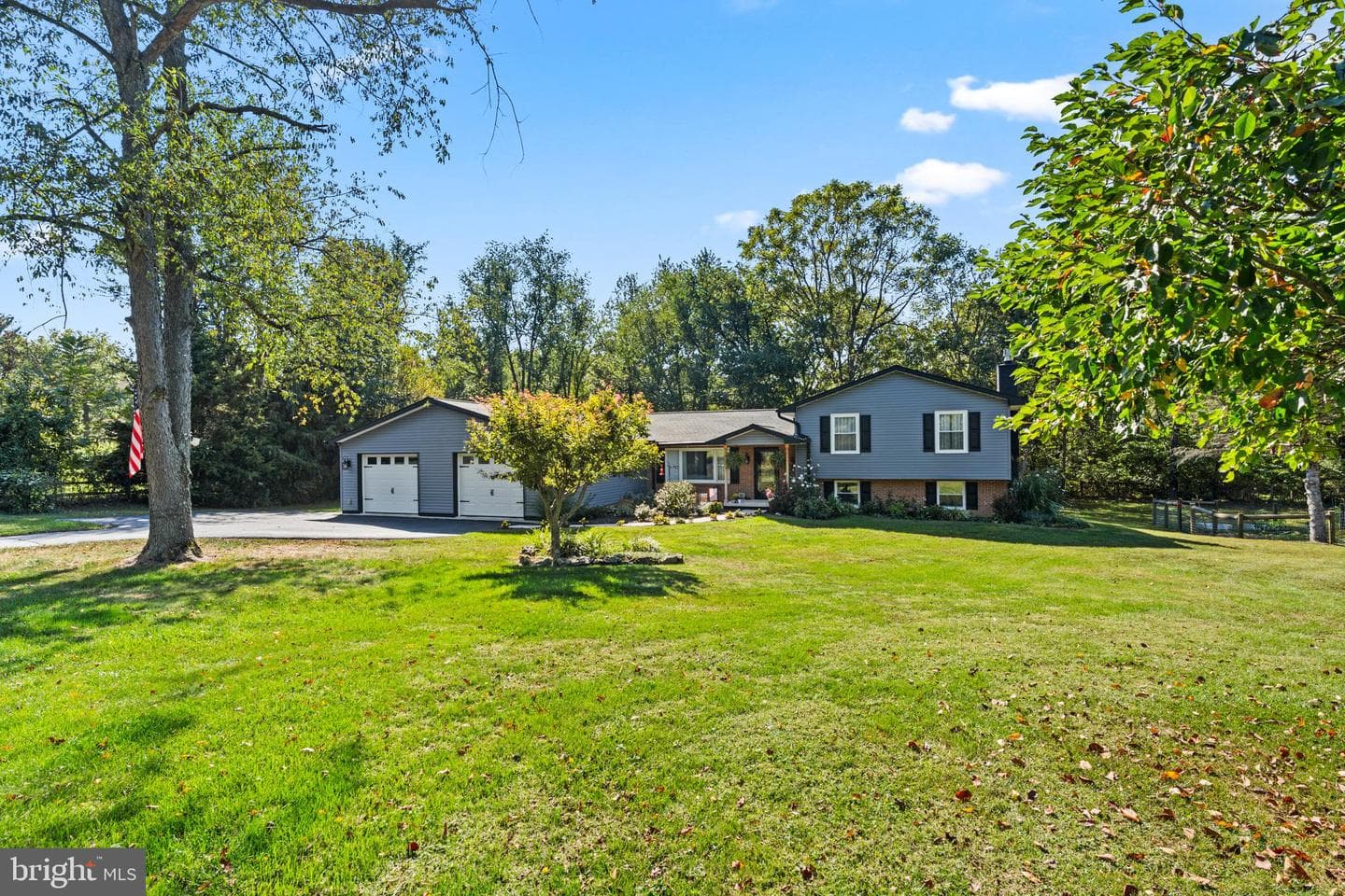 10612 Carter Way photo 2