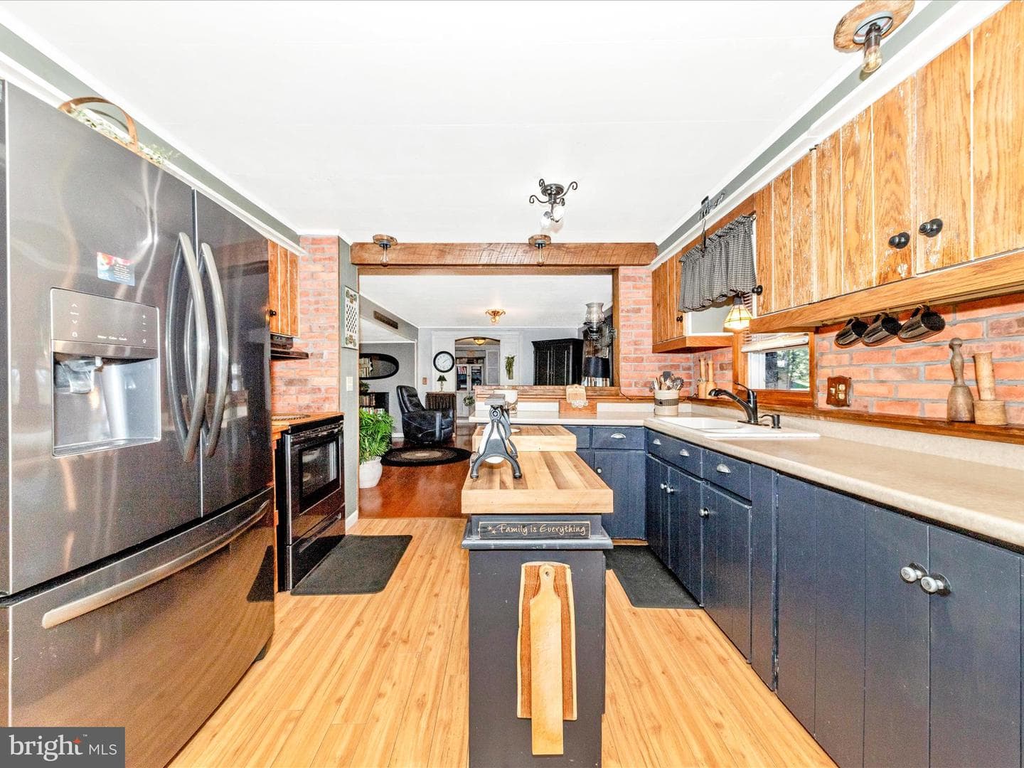 13433 Kretsinger Road photo 30