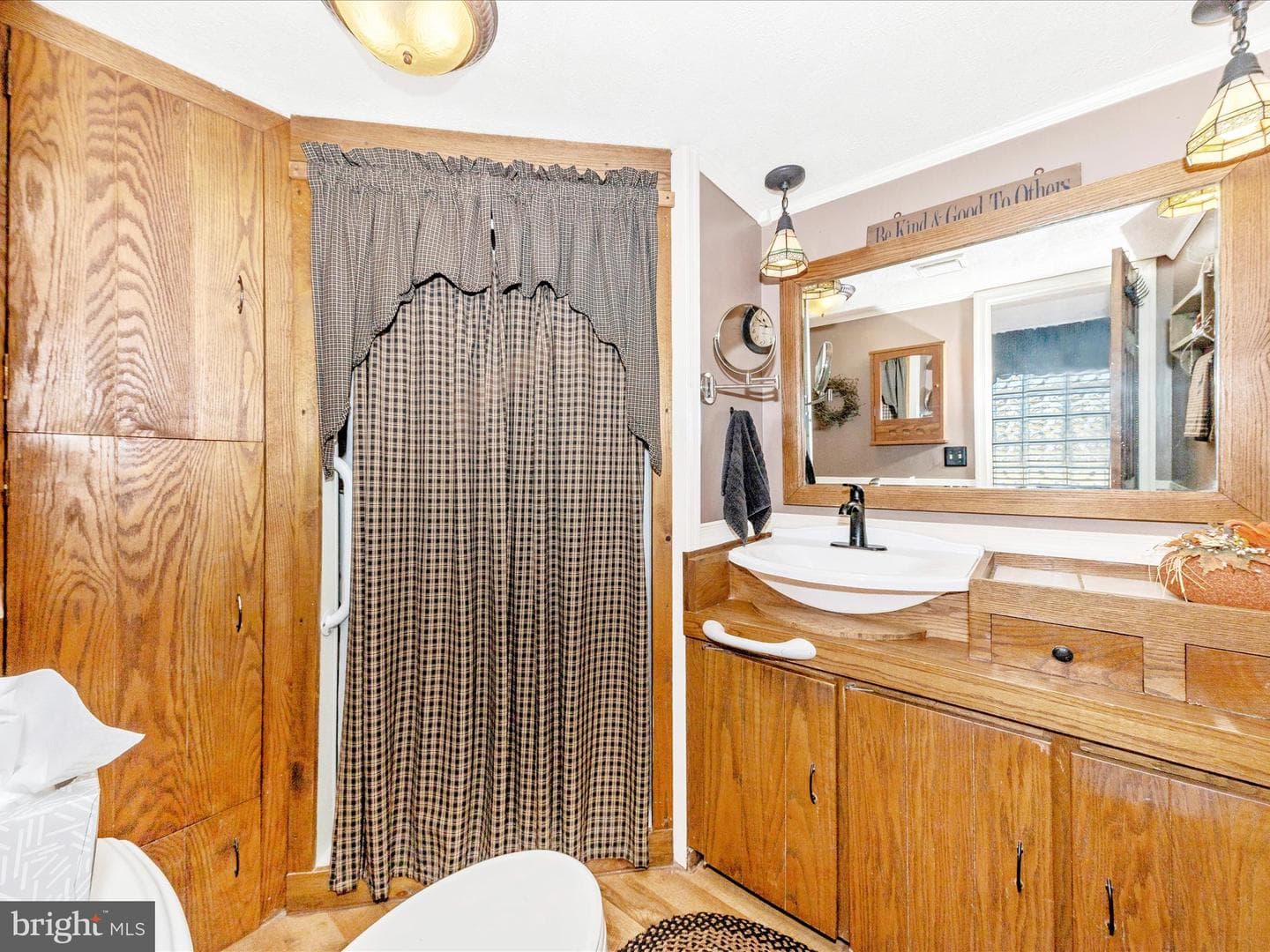 13433 Kretsinger Road photo 41