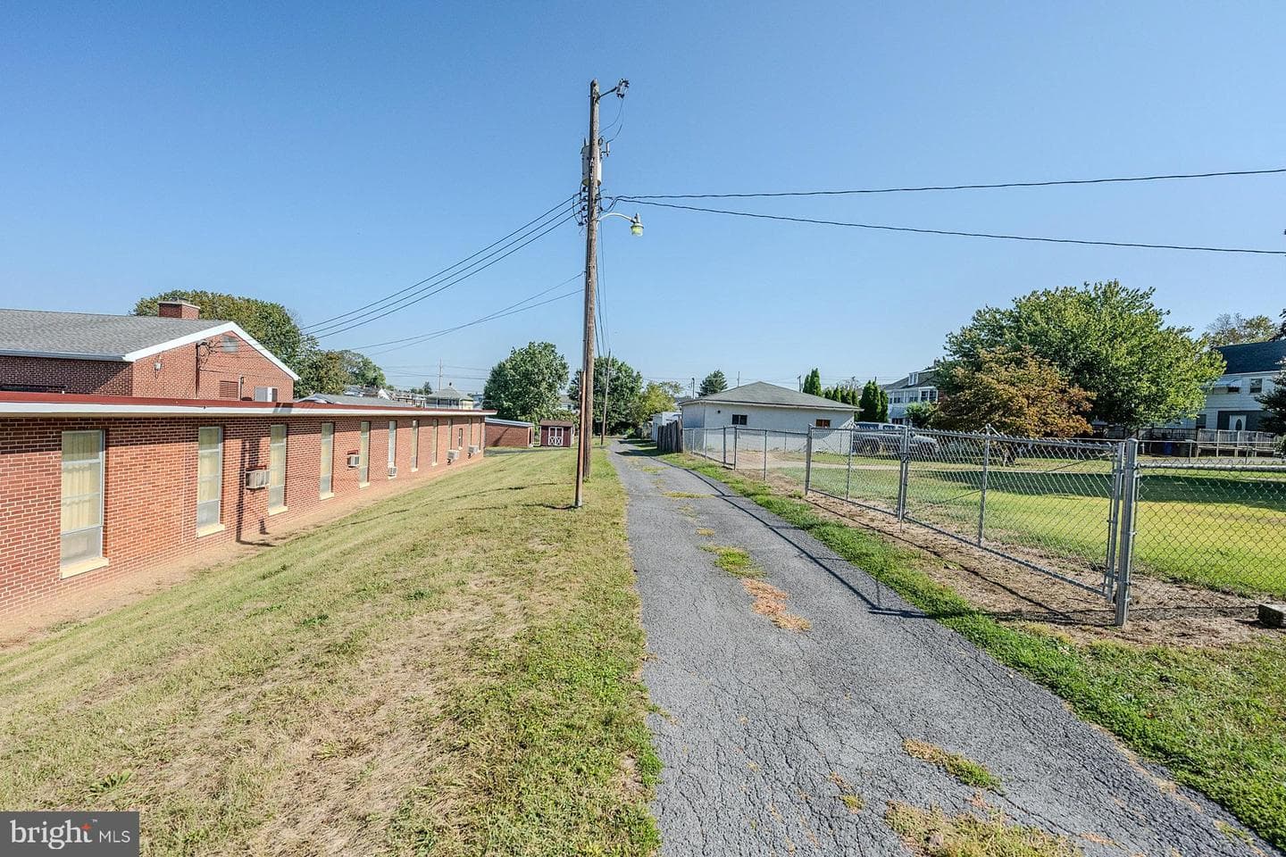 1037 & 1037 1/2 Spruce Street photo 34
