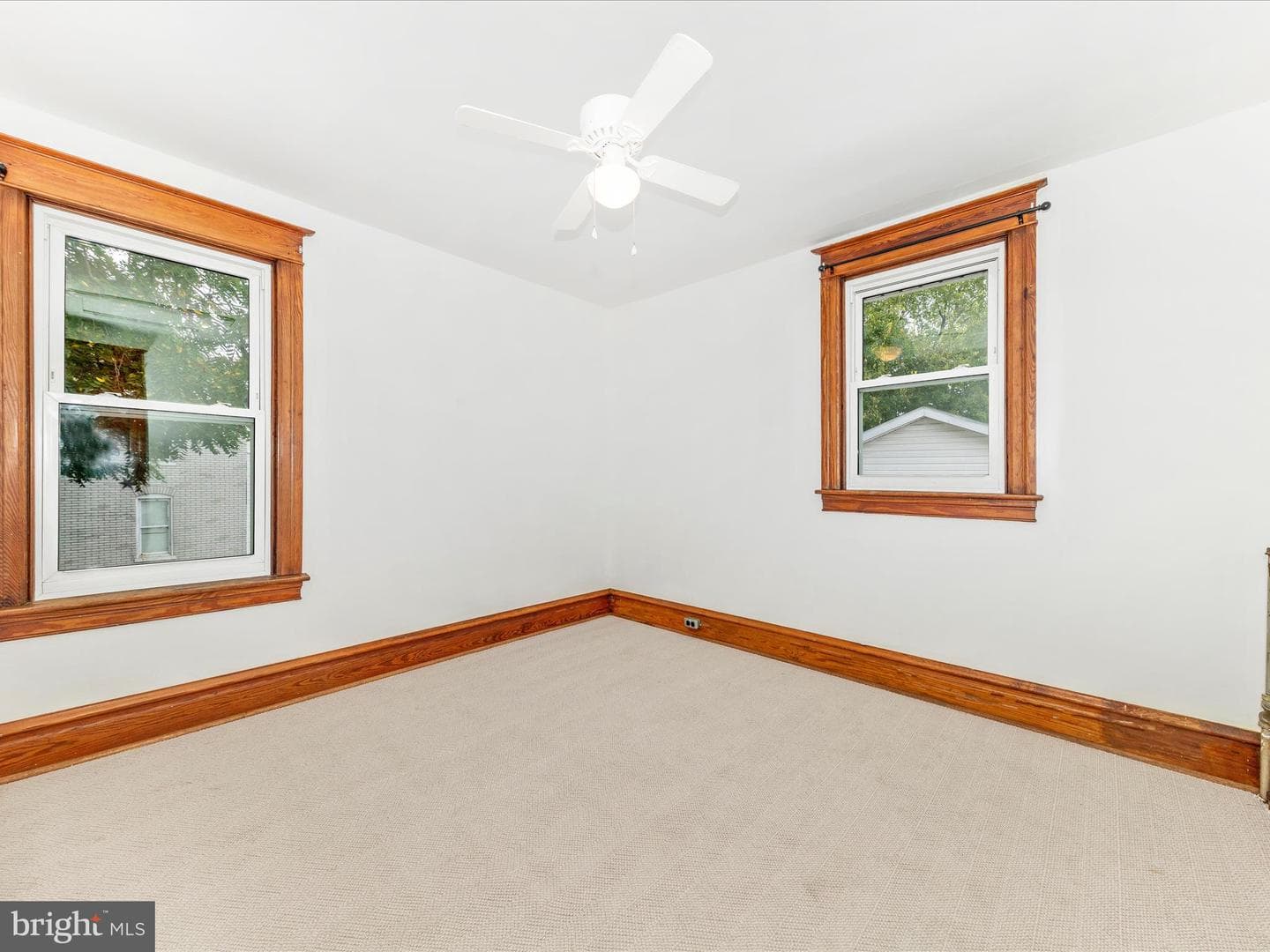 1207 Virginia Avenue photo 28
