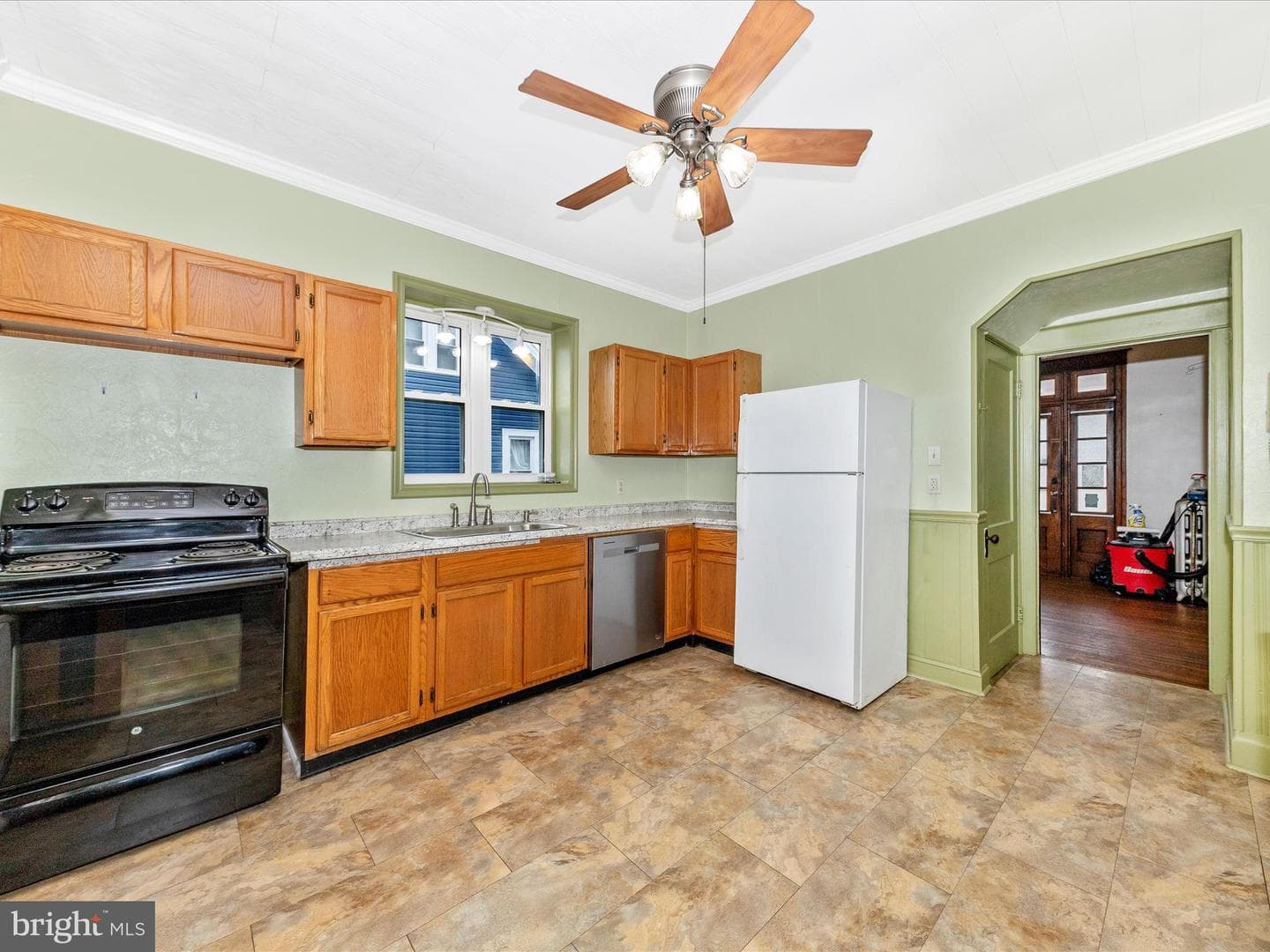 1207 Virginia Avenue photo 9