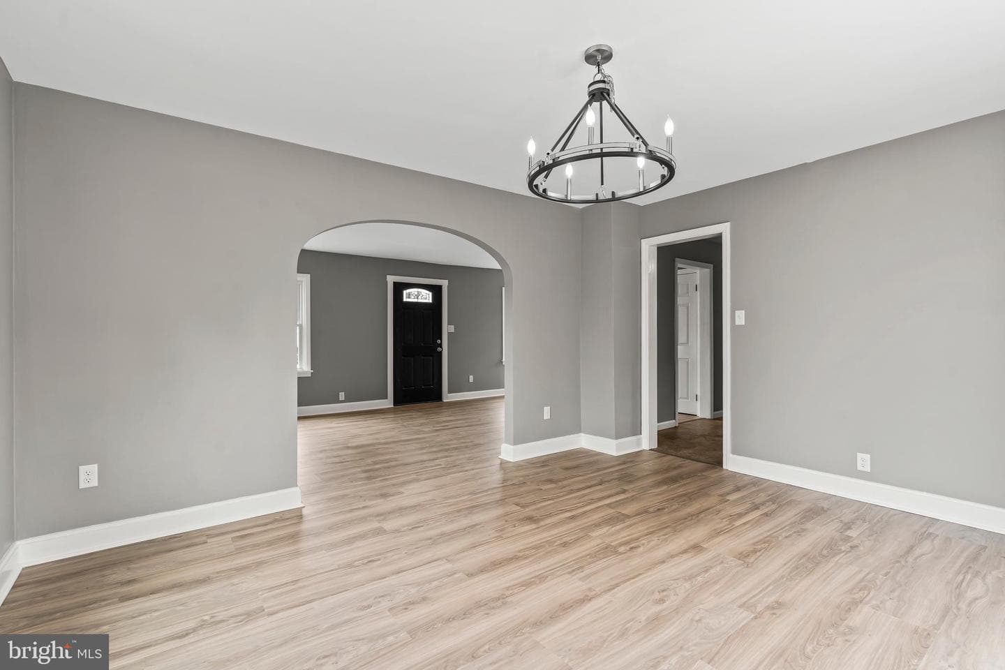 213 Garlinger Avenue photo 18