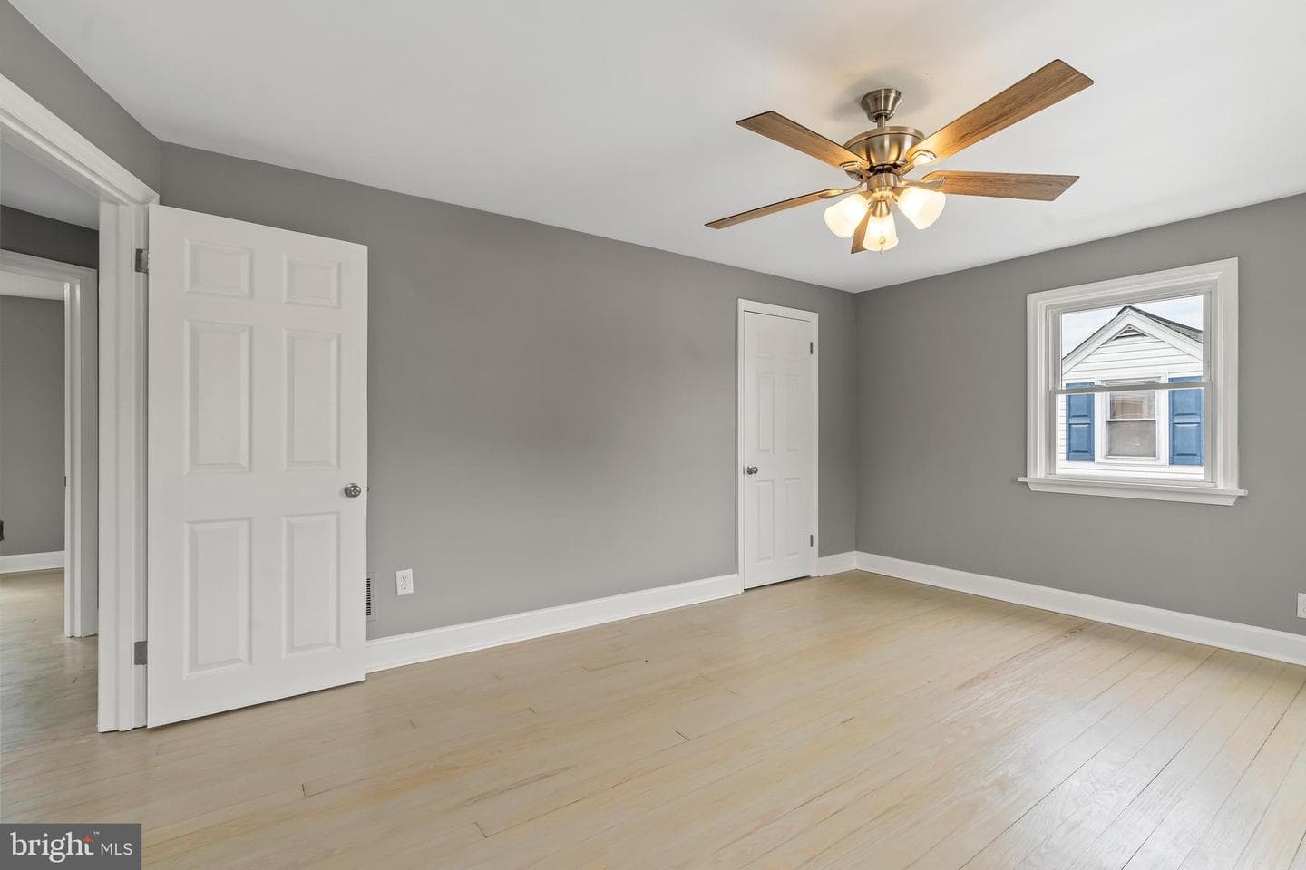 213 Garlinger Avenue photo 28