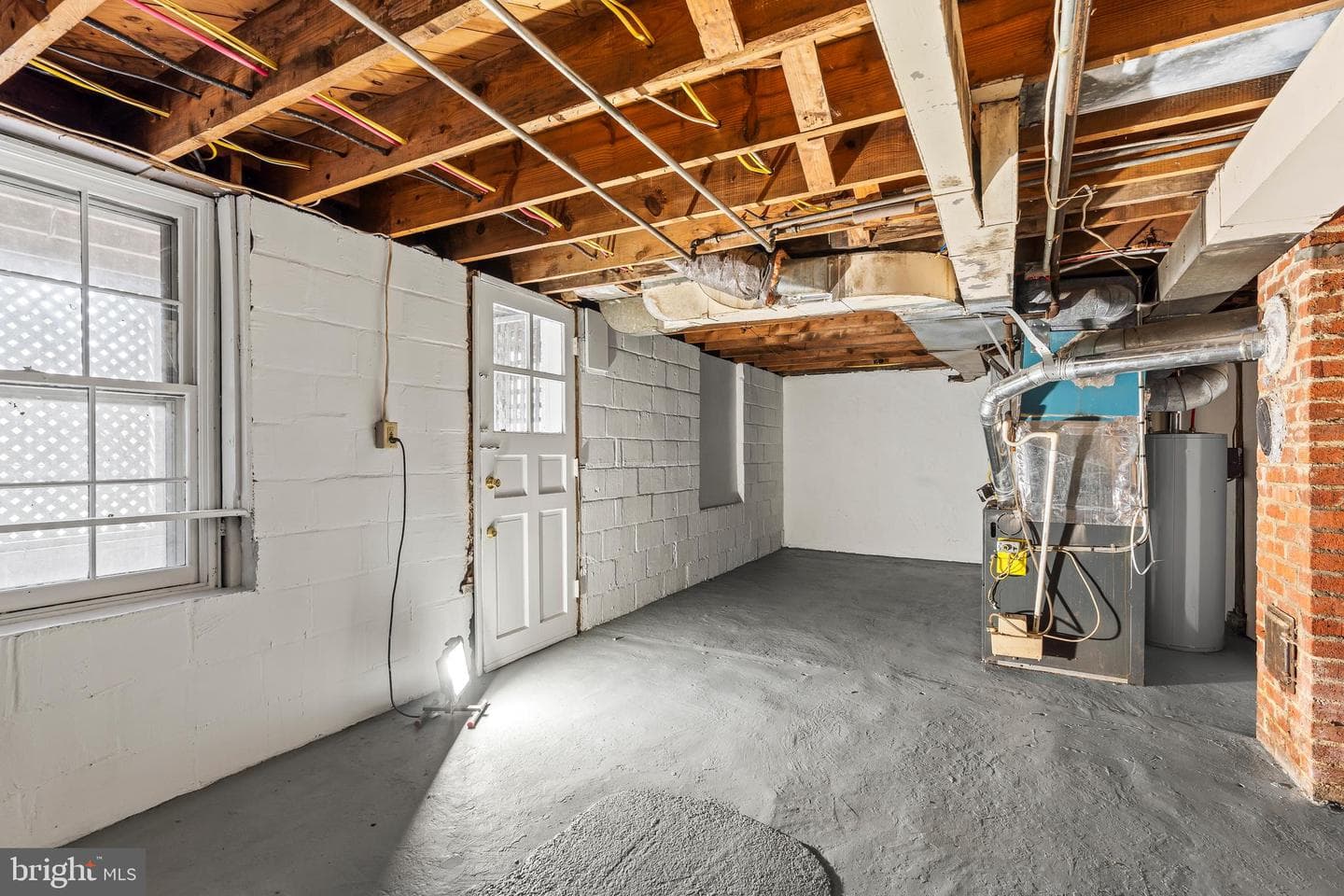 213 Garlinger Avenue photo 38