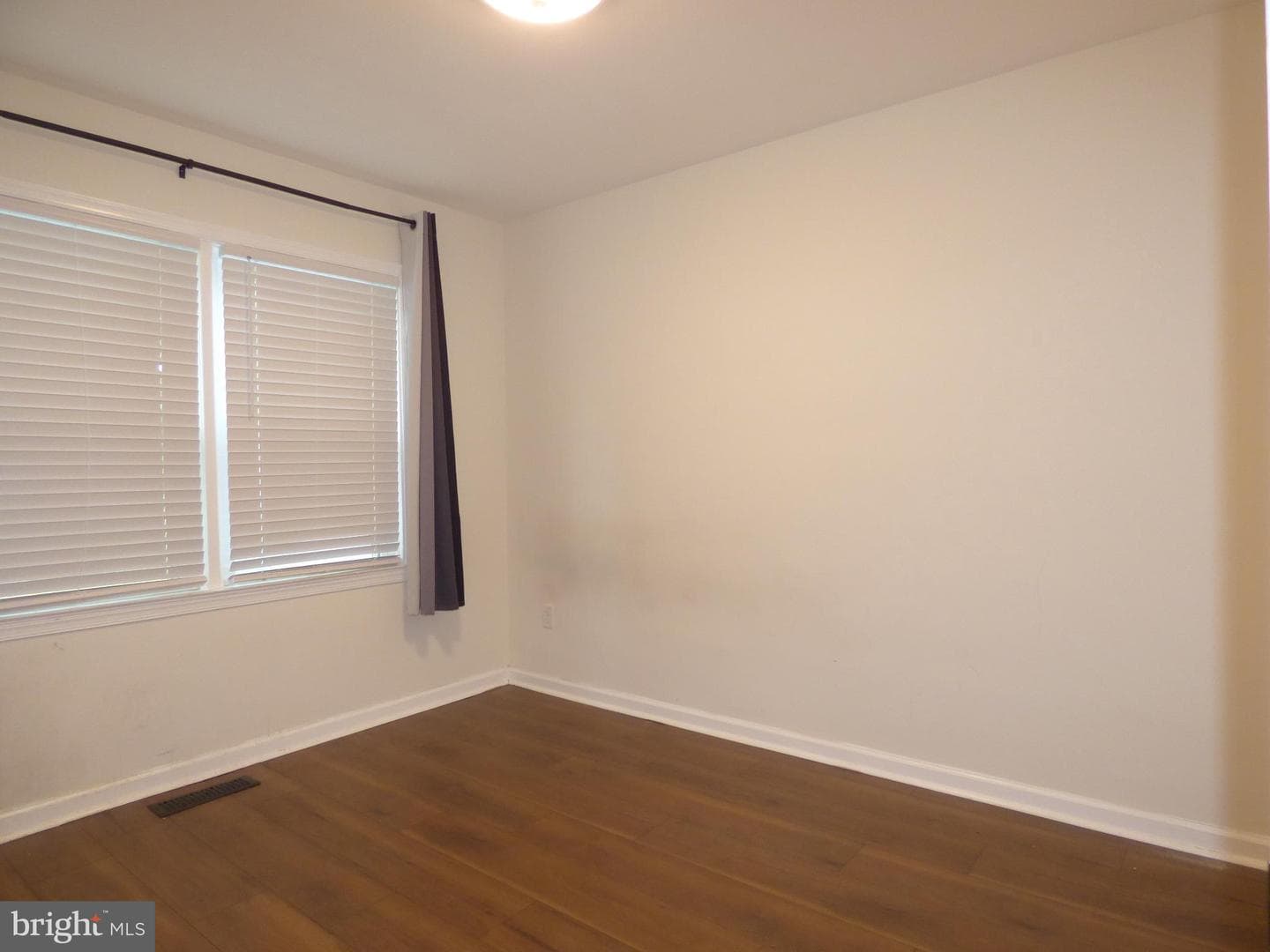 1181 Wayne Avenue photo 7