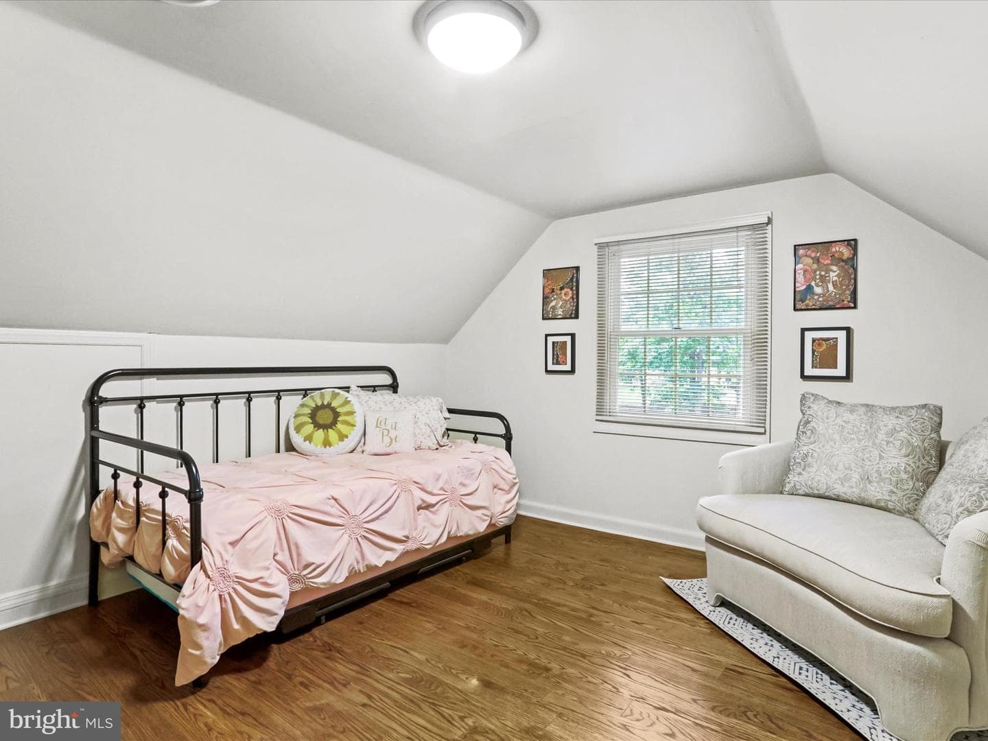19738 Longmeadow Road photo 34