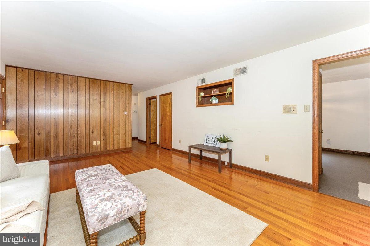 113 Orchard Drive photo 10