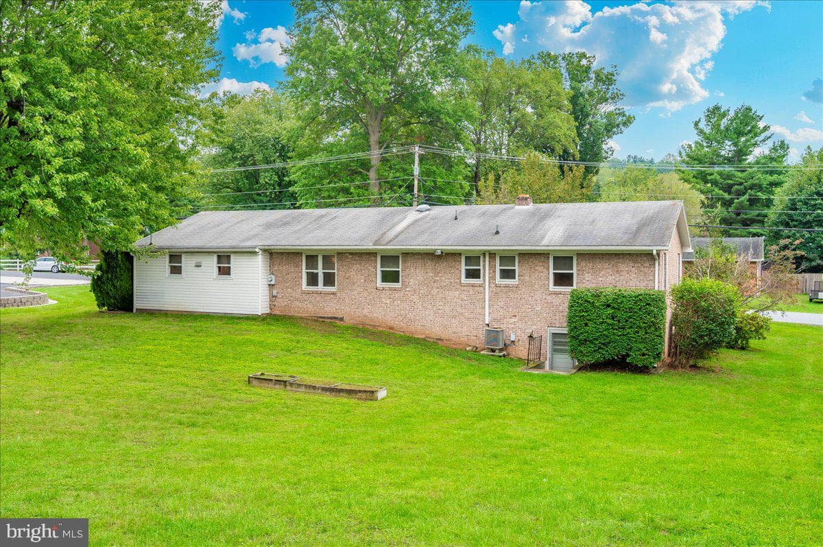 113 Orchard Drive photo 50