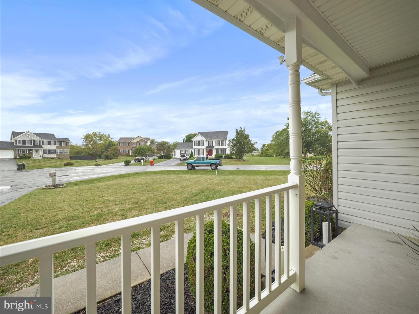 13409 Chads Terrace photo 4