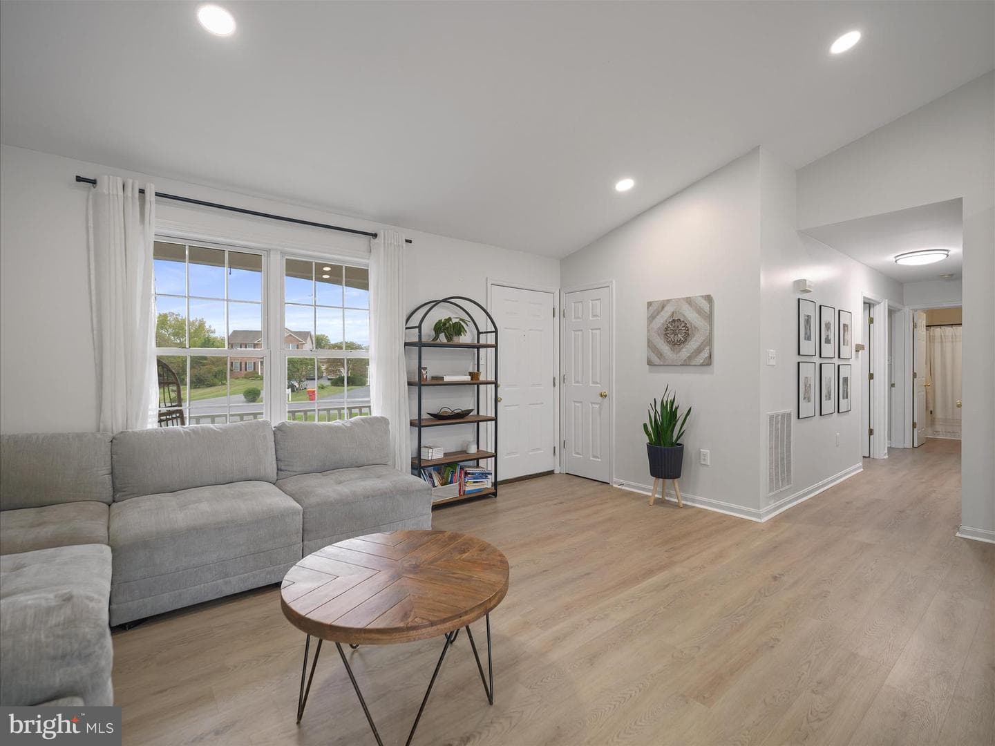 13409 Chads Terrace photo 7