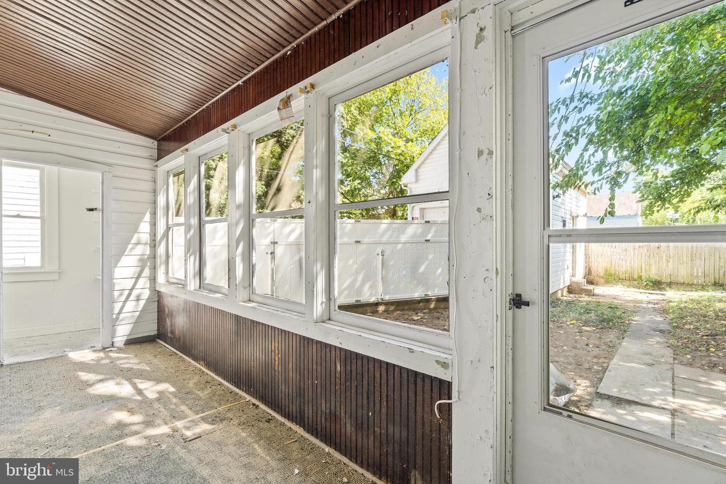 308 Locust Street photo 12