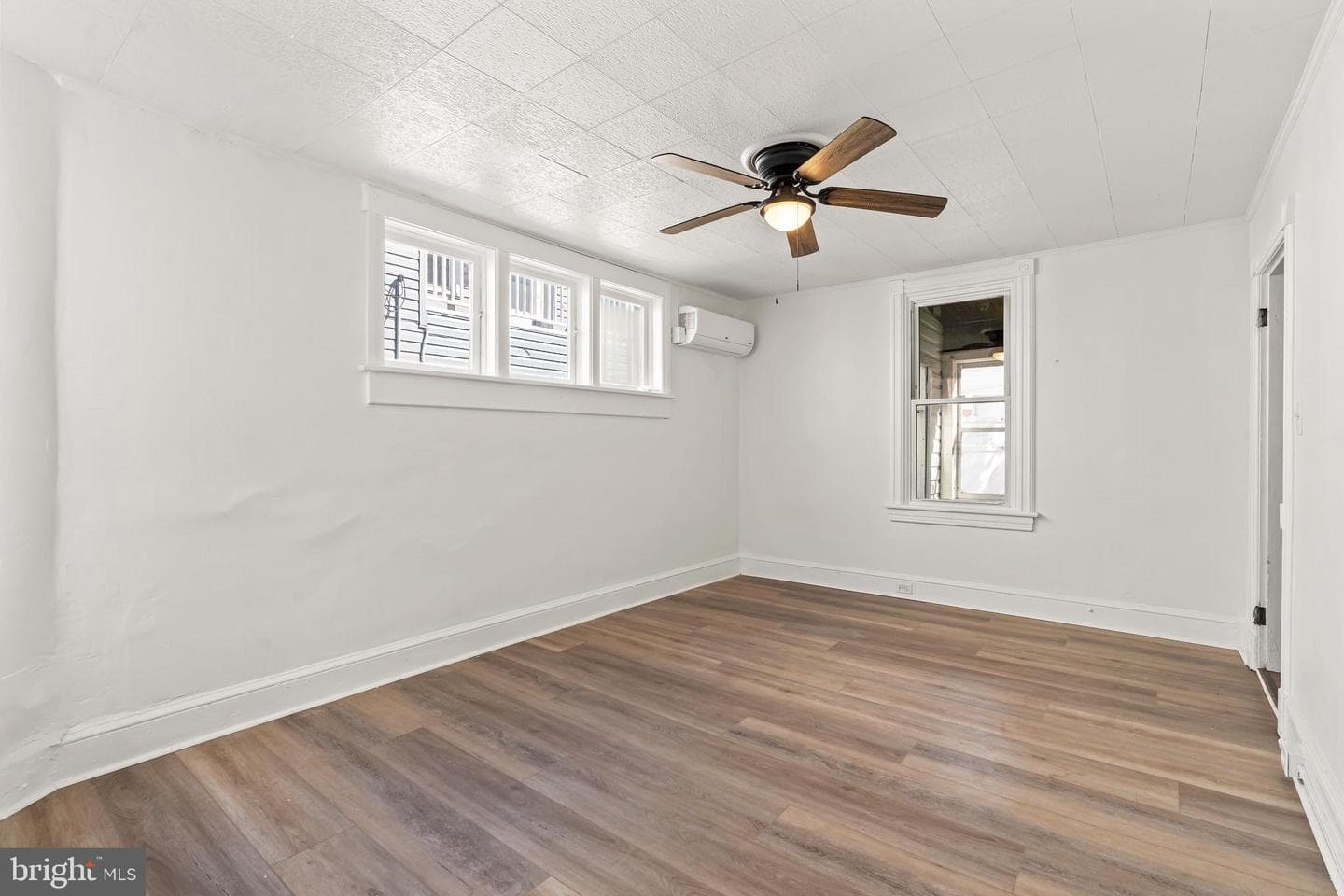 308 Locust Street photo 18