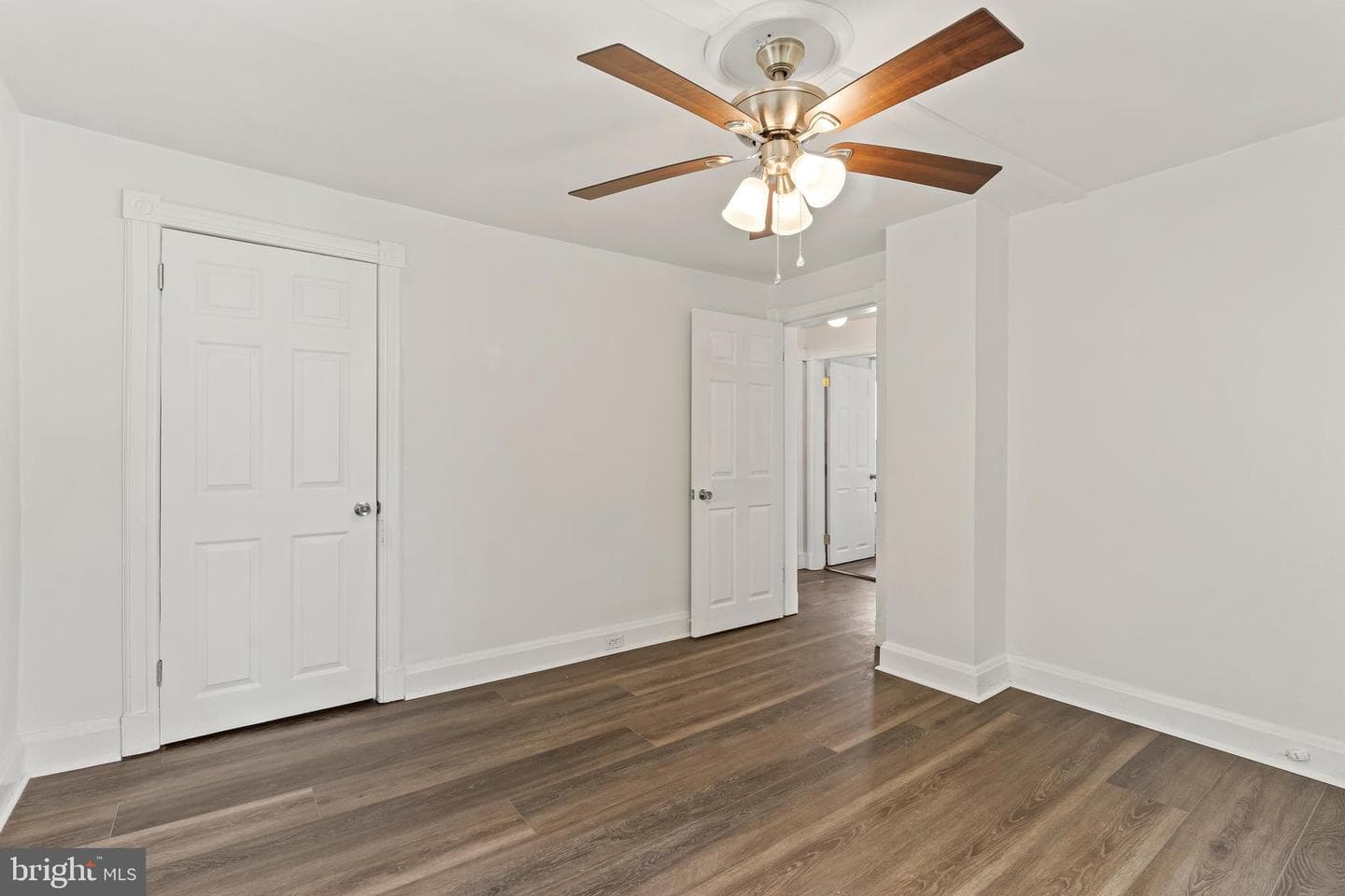 308 Locust Street photo 22