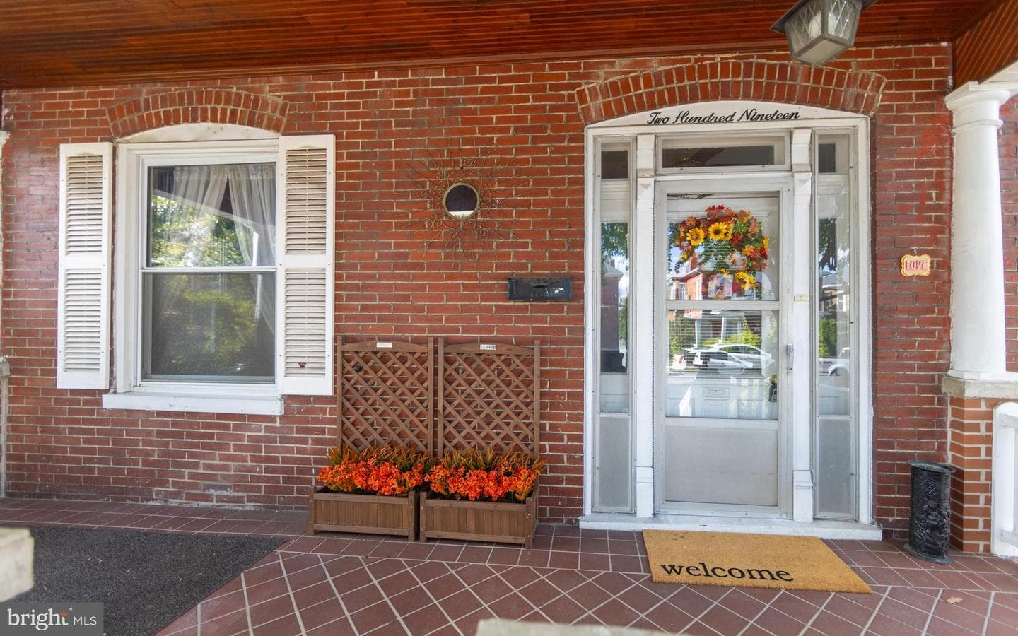 219 Westside Avenue photo 2